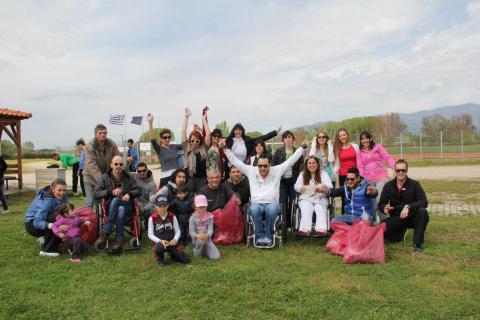 Group photo of members and staff participating in the event